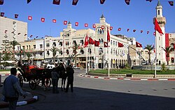 Η κεντρική πλατεία του Δημαρχείου.