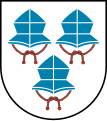 Stadt Landshut In Silber drei, zwei zu eins gestellte, blaue Eisenhüte mit verschlungenen roten Sturmriemen.