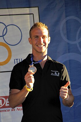 Georg Horner mit der Bronzemedaille (AK 25–29) bei der ITU Langdistanz-WM, 2015