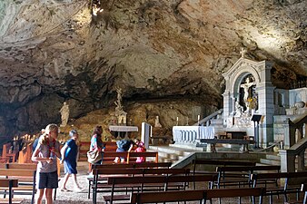 Heilige Höhle der Maria Magdalena