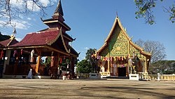 Wat Thung Kluai a local temple in district