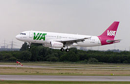 Een Airbus A320-200 van Air Via