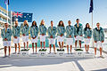 Das australische Olympia-Team von 2016 in Seersucker-Sakkos mit nichtparallelem Streifenmuster