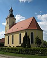 Kirche mit Ausstattung, Kirchhof, Denkmal für die Gefallenen des Ersten Weltkrieges, Erbbegräbnis Küstner, ein Grabmal und Kirchhofseinfriedung