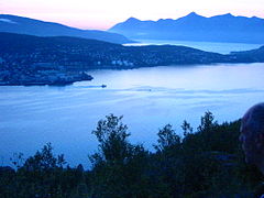 The northern part of Harstad at night (looking northwest from Gangsåstoppen).