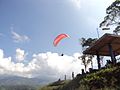 Batu para gliding Banyak Mountain