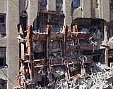 Schaden am Gebäude durch den Einsturz des WTC 7