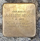 der Stolperstein für Anneliese Menkel