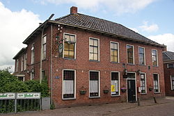 Monumental house in Ezinge