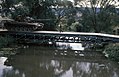 Ein Kampfpanzer M60A3 überquert einen Fluss auf einer Medium Girder Bridge (MGB), REFORGER-Übung 1983.