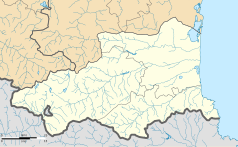 Mapa konturowa Pirenejów Wschodnich, po prawej nieco na dole znajduje się punkt z opisem „Argelès-sur-Mer”