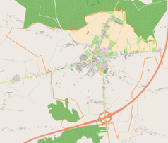 Mapa konturowa Złoczewa, blisko centrum u góry znajduje się punkt z opisem „Cmentarz żydowski w Złoczewie”