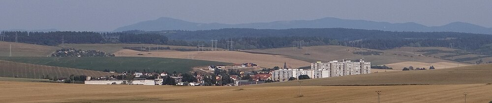 Smižany na Kotlinie Hornadzkiej. Widok ogólny z obrzeży Słowackiego Raju