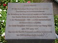 Deutsch: Hinweistafel zum Wegkreuz