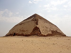 Die Knickpyramide des Snofru