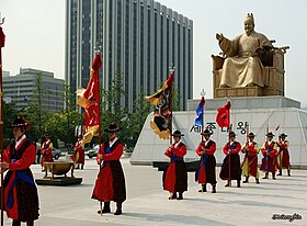 Statue von König Sejong auf dem Gwanghwamun-Platz in Seoul