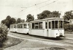 Tw 630x (TF 50) mit Bw 180x (B 50) und Bw 1626 (BF 42) auf der Linie 47 an der Endhaltestelle Rudow, 1963