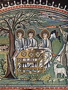 Φιλοξενία Τριών Αγγέλων από τον Αβραάμ (απεικόνιση της Αγίας Τριάδας), τμήμα ψηφιδωτού στον Άγιο Βιτάλιο της Ραβέννας, 547