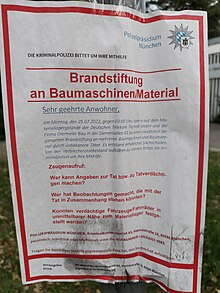 Steckbrief nach Brandstiftung in München 2022