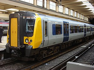 Desiro UK der Class 350/1 der britischen Eisenbahngesellschaft Central Trains