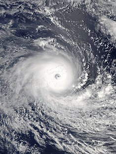 Severe Tropical Cyclone Winston zum Zeitpunkt seiner größten Intensität bei der Annäherung an Fidschi am 20. Februar 2016