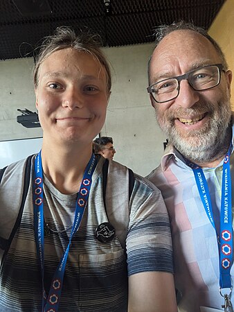 A selfie with Jimmy Wales.