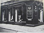 Decorated showroom of Th. Mann & Co. at Oberntorwall 29, Oct. 1936.