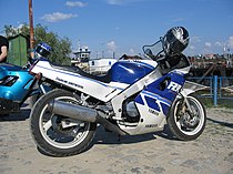 Yamaha FZR 1000