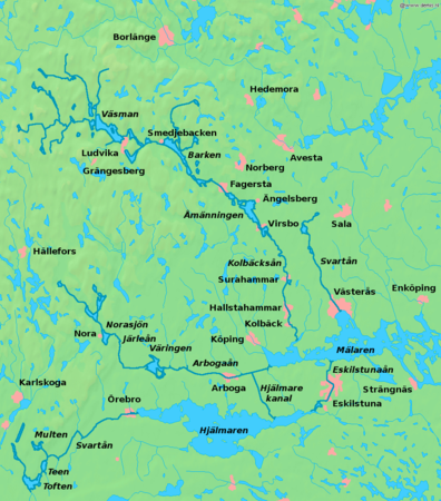 Das Gebiet Bergslagen hat reichlich Wasserkraft durch Kolbäcksån, Arbogaån, Svartån, die alle in den Mälaren münden. Falun, Borlänge, Hedemora und Avesta liegen beim nördlichen Fluss Dalälven. Diagonal durch das Gebiet zieht sich der Strömsholm-Kanal.
