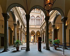 Innenhof des Palazzo Strozzi