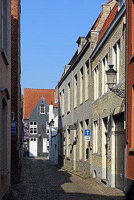 De Hertsbergestraat, gezien in de richting van de Peerdenstraat