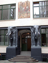 Portal des Afrikahauses