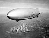 USS „Macon” nad Nowym Jorkiem