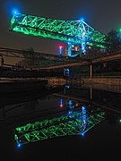 Ladebrücke mit Spiegelung