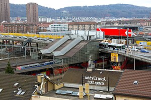 Zugang zum Bahnhof auf der Hardbrücke (2009)
