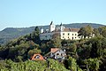 Blick von unten auf das Schloss