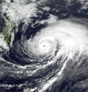 Typhoon Ewiniar (2000)