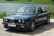 BMW 325i mit M Technic-Aerodynamik-Paket (1986–1987)