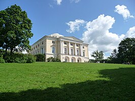 Het in het zuiden van het park gelegen Pavlovskpaleis