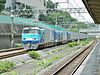 An M250 series "Super Rail Cargo" set on a test run at Higashi-Totsuka station in 2003