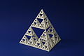 3D-Druck der Sierpinski-Pyramide aus Polyamid