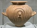 Terrakotta-Urne, etruskisch (um 600 v. Chr.)