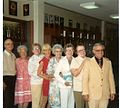 Gruppenbild der IAAA von 1979, von links nach rechts: Henry Gundling, Peg Seller, Marge Sharpe, Beulah Gundling, Kay Curtis, Norma Prince, Lee Vanderpool, Vaughan Baird