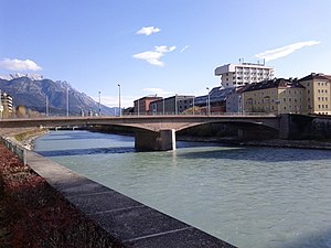 Universitätsbrücke