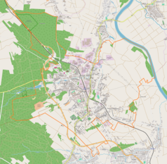 Mapa konturowa Leżajska, blisko centrum na lewo znajduje się punkt z opisem „Chałupki”