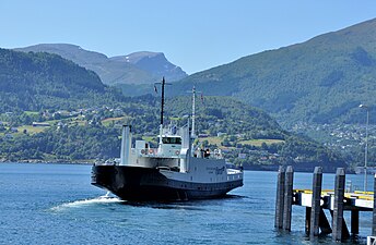 Sykkylvsfjord ved Liabygda ferjekai