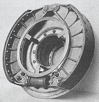 Bremsbacken und hydraulischer Bremszylinder der Trommelbremse