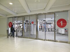 Zugang vom WTC Transpor­tation Hub zur U-Bahn