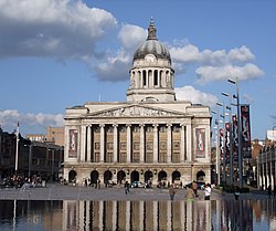 Nottingham Şehri Yerel İdaresi konağı