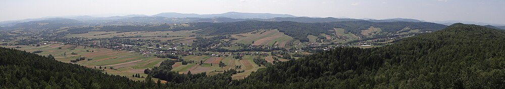 Fragment panoramy widokowej z wieży na Szpilówce (widok w kierunku południowym)